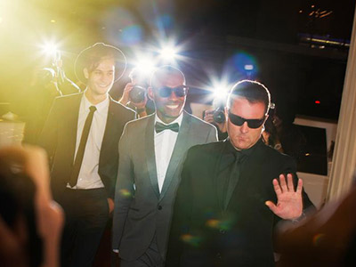 上海企業(yè)家暑期雇家庭保鏢守護(hù)孩子，怕出安全問題